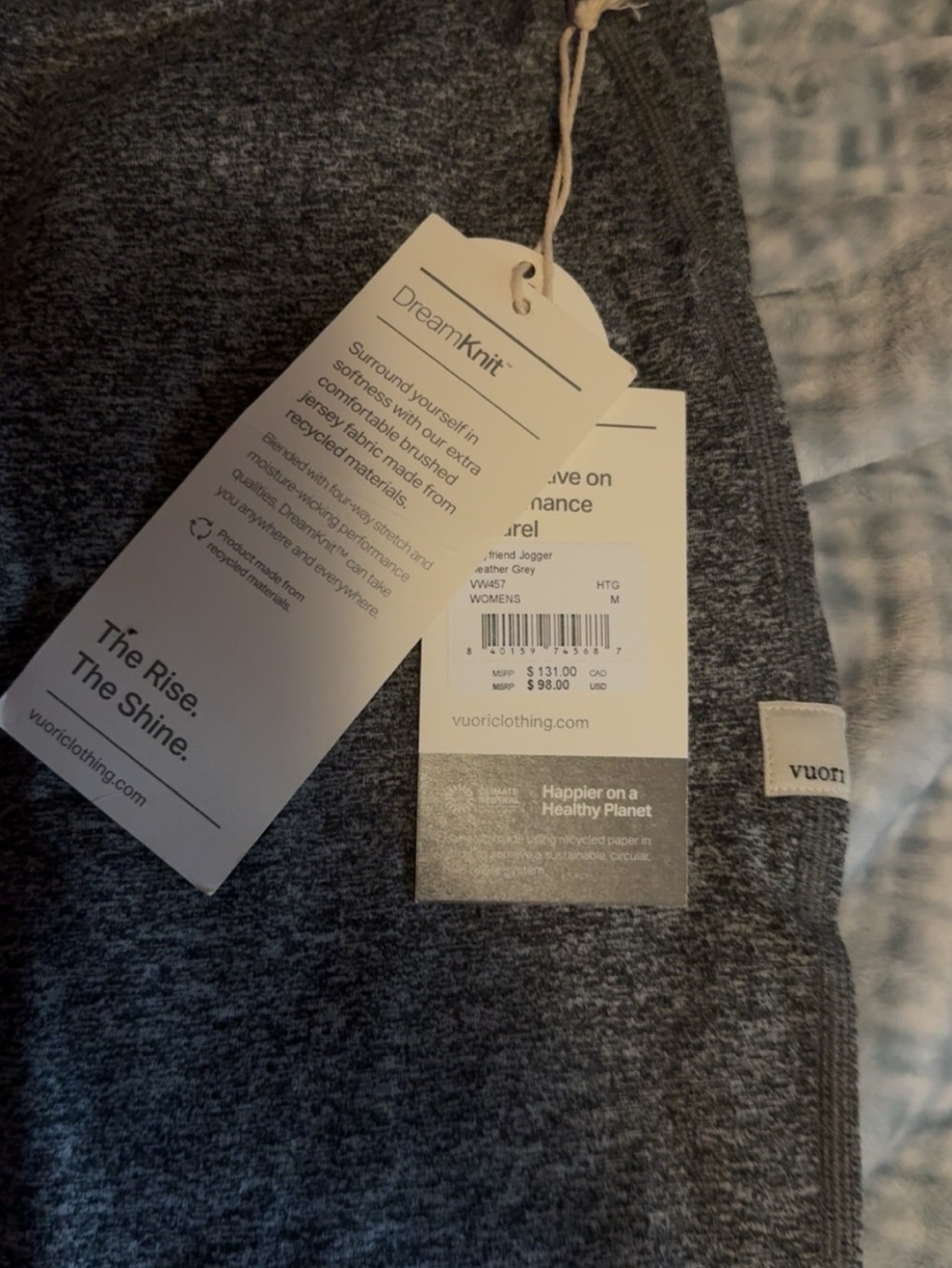 Vuori Women’s charcoal gray ankle pants - Picture 2 of 6